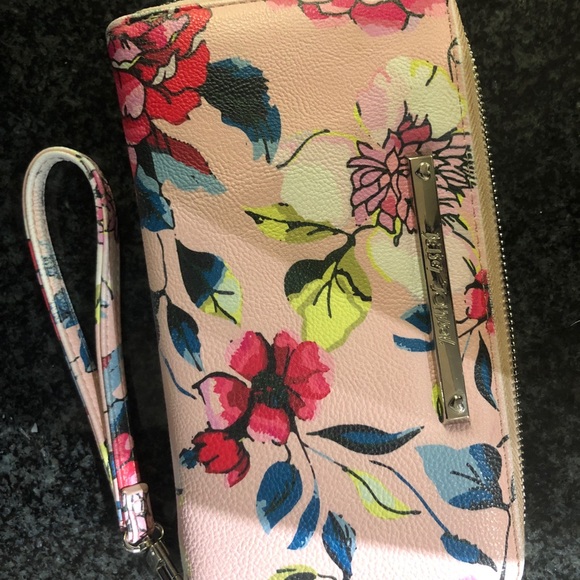 SOLD - Picture 2 of 5